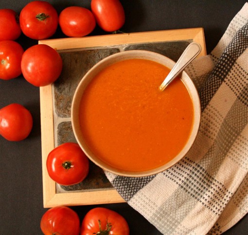 Creamy Vegan Tomato Soup 04