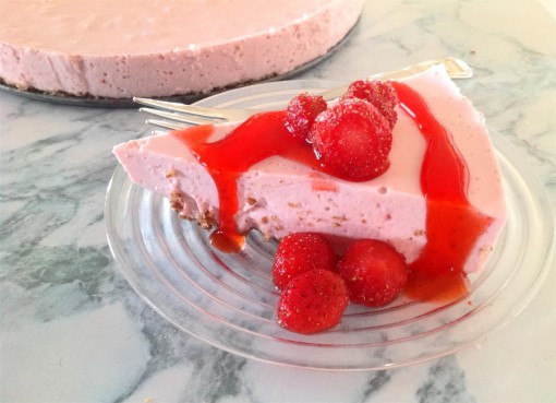 No Bake Strawberry Cheesecake 01